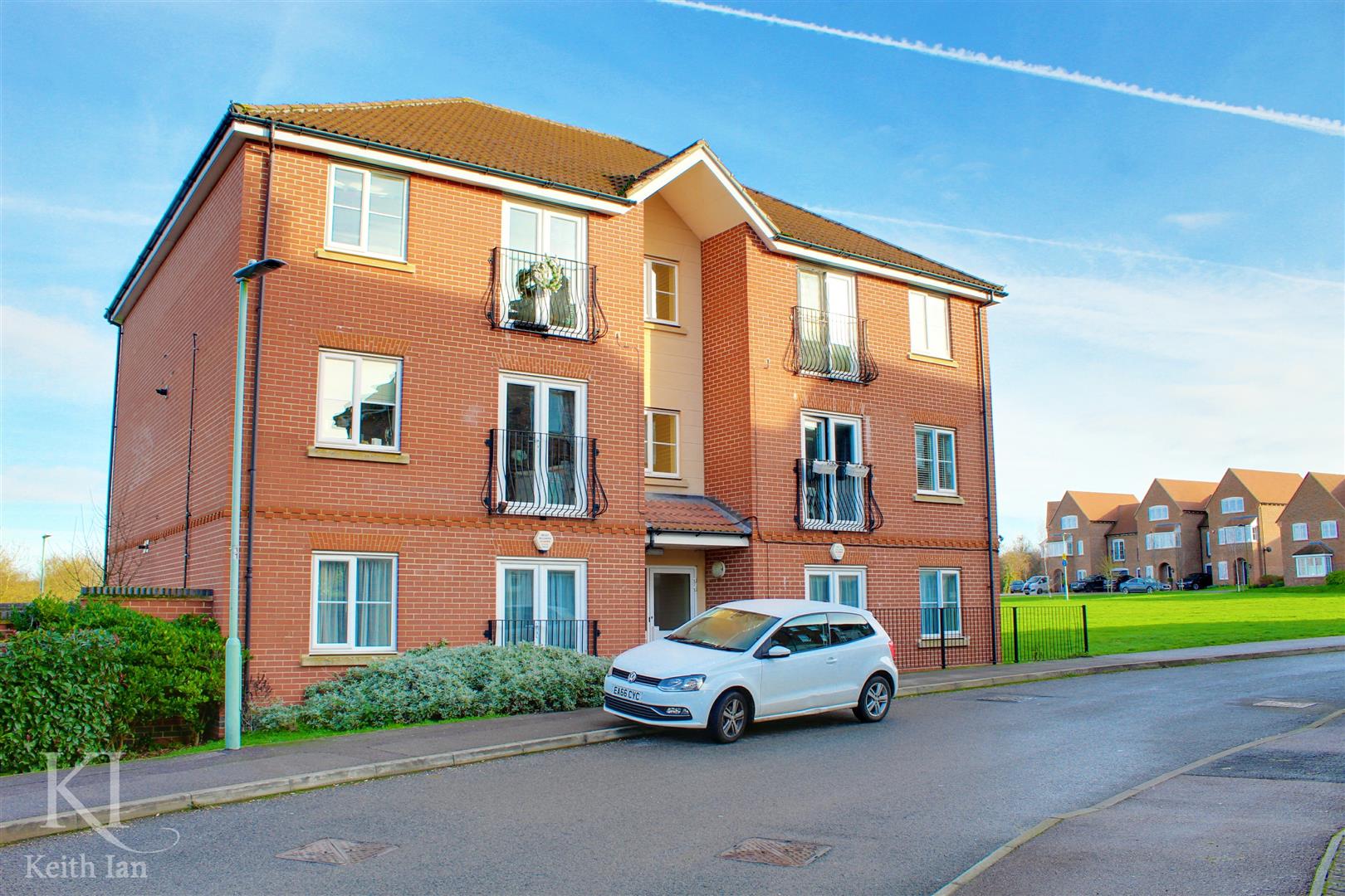 St Johns Court – Ground Floor With Two Parking Spaces